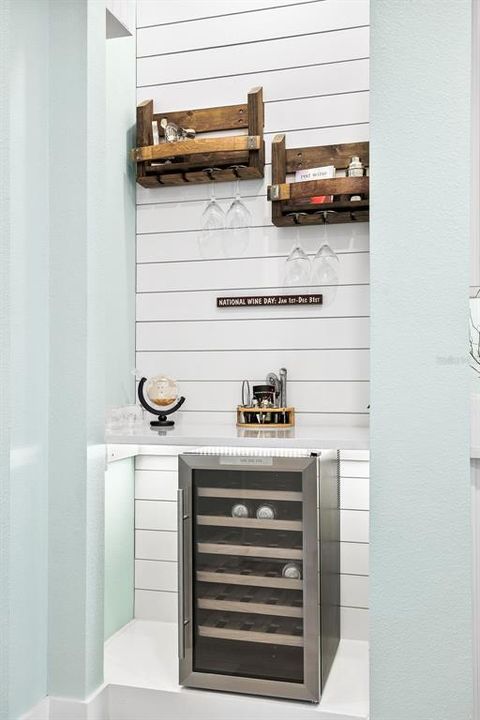 For Sale: $954,900 (3 beds, 2 baths, 2250 Square Feet)