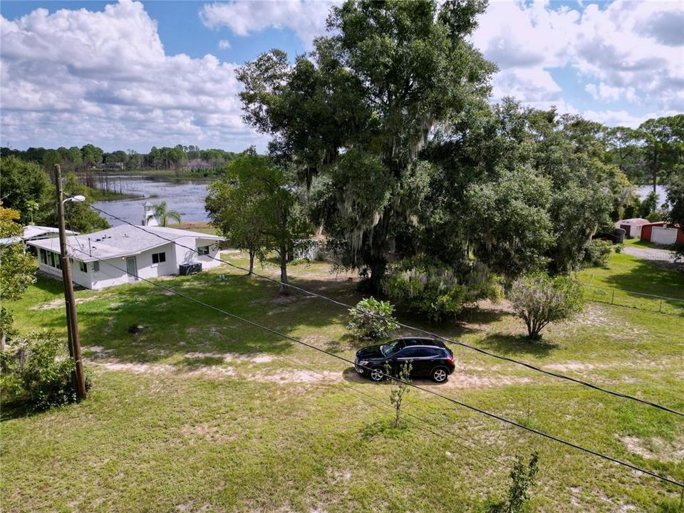 For Sale: $425,000 (2 beds, 2 baths, 1230 Square Feet)