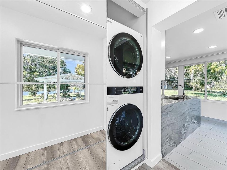 Washer & Dryer