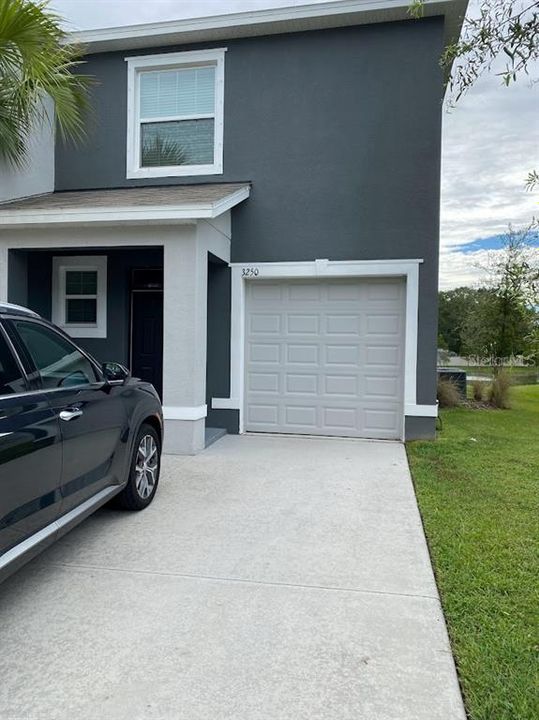 Recently Rented: $2,300 (3 beds, 2 baths, 1758 Square Feet)