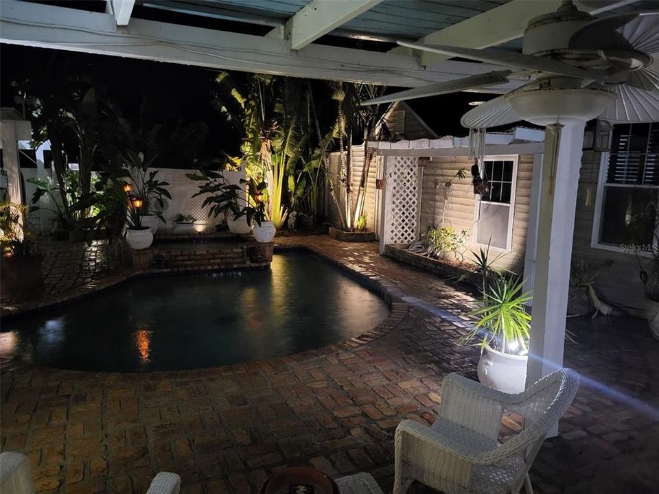 На продажу: $1,599,000 (5 спален, 4 ванн, 2840 Квадратных фут)