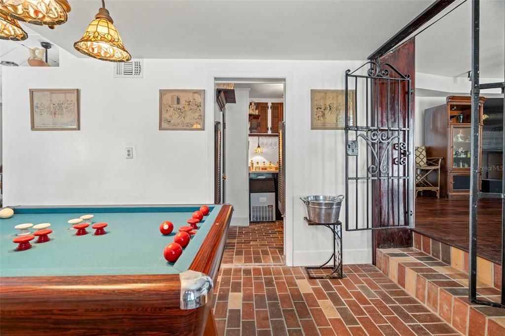 На продажу: $1,599,000 (5 спален, 4 ванн, 2840 Квадратных фут)