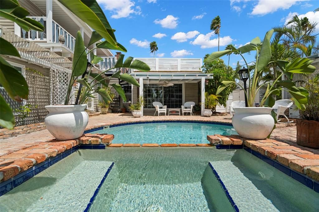 На продажу: $1,599,000 (5 спален, 4 ванн, 2840 Квадратных фут)