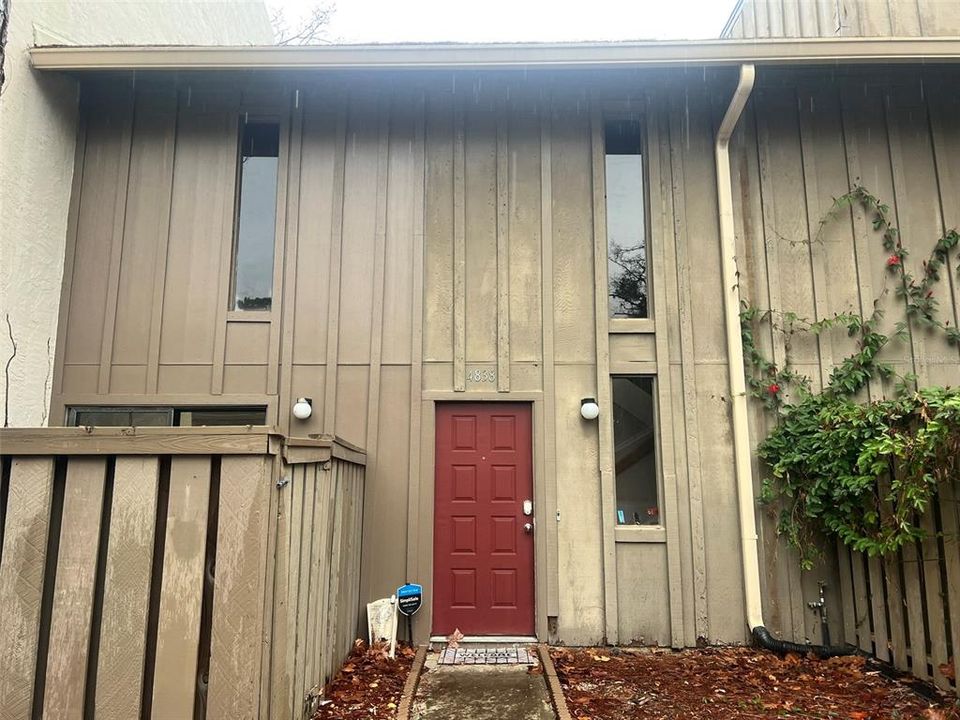 Front entry and enclosed patio