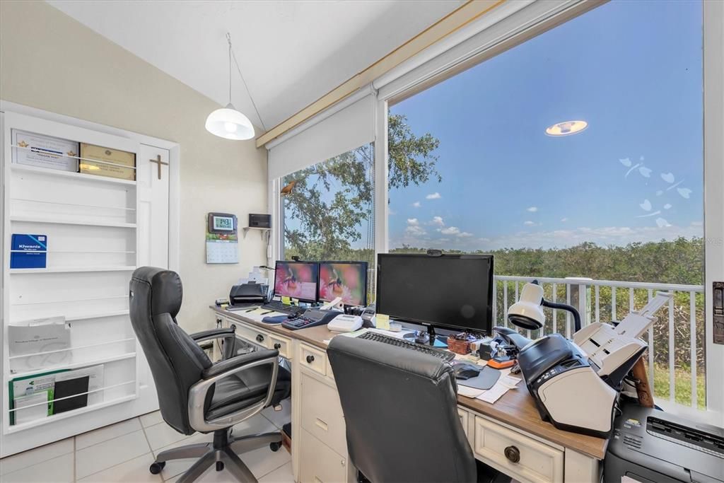 En Venta: $410,000 (2 camas, 2 baños, 1292 Pies cuadrados)