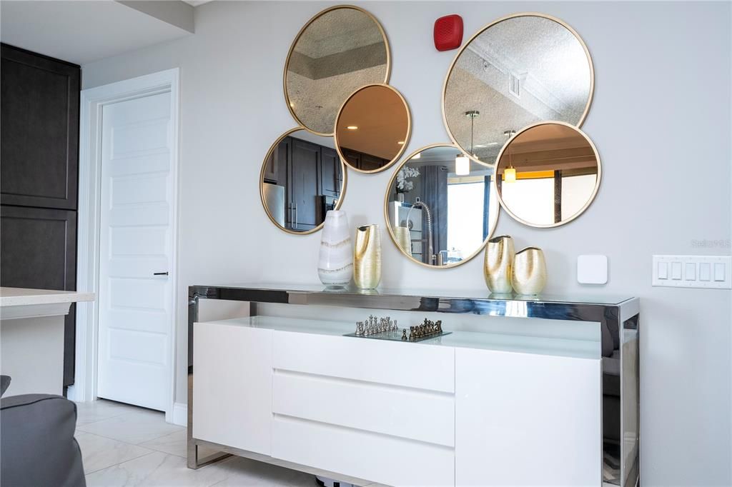 For Sale: $450,000 (3 beds, 3 baths, 1568 Square Feet)