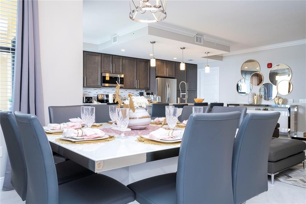 For Sale: $450,000 (3 beds, 3 baths, 1568 Square Feet)