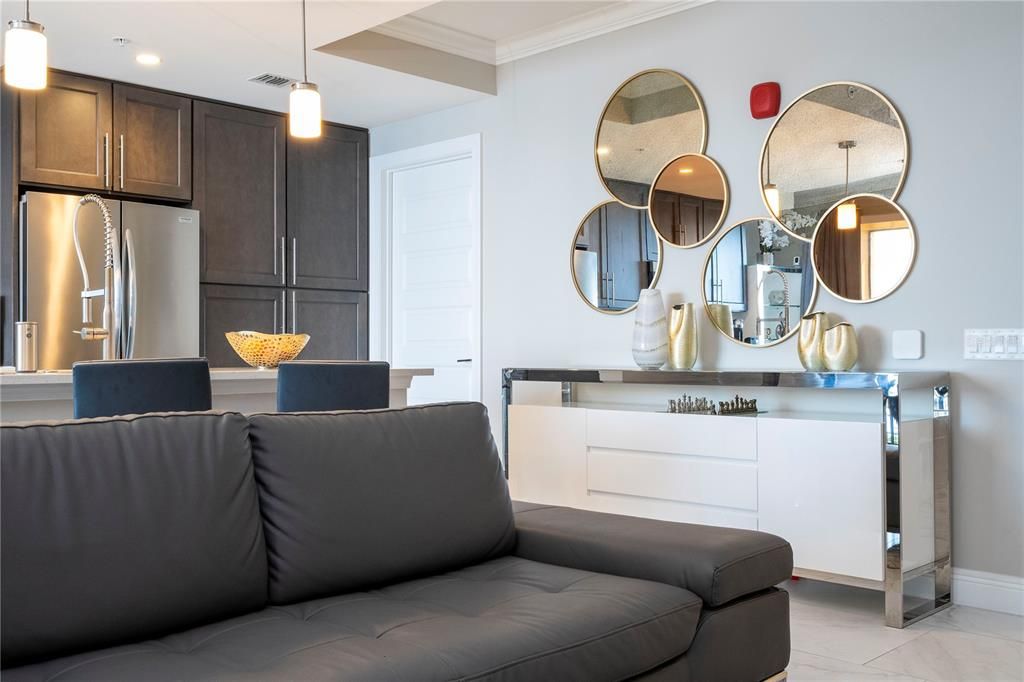 For Sale: $450,000 (3 beds, 3 baths, 1568 Square Feet)