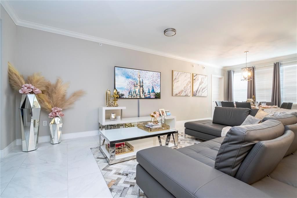 For Sale: $450,000 (3 beds, 3 baths, 1568 Square Feet)