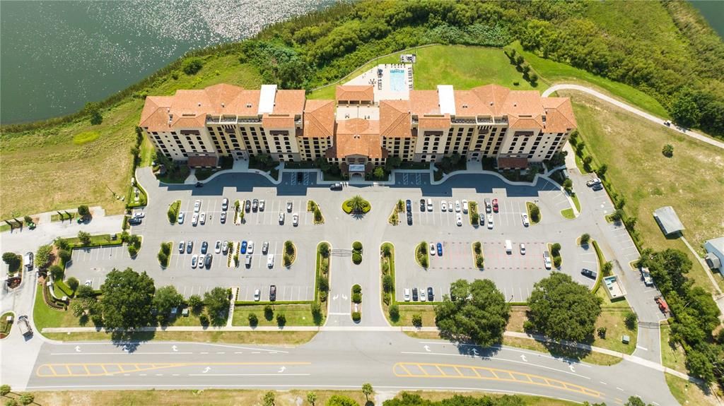 For Sale: $450,000 (3 beds, 3 baths, 1568 Square Feet)