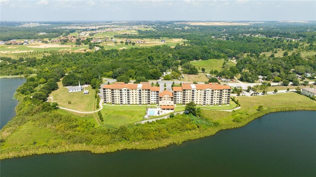 For Sale: $450,000 (3 beds, 3 baths, 1568 Square Feet)