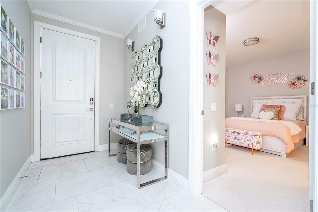 For Sale: $450,000 (3 beds, 3 baths, 1568 Square Feet)