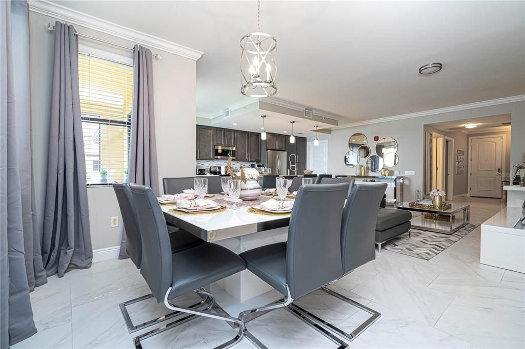 For Sale: $450,000 (3 beds, 3 baths, 1568 Square Feet)