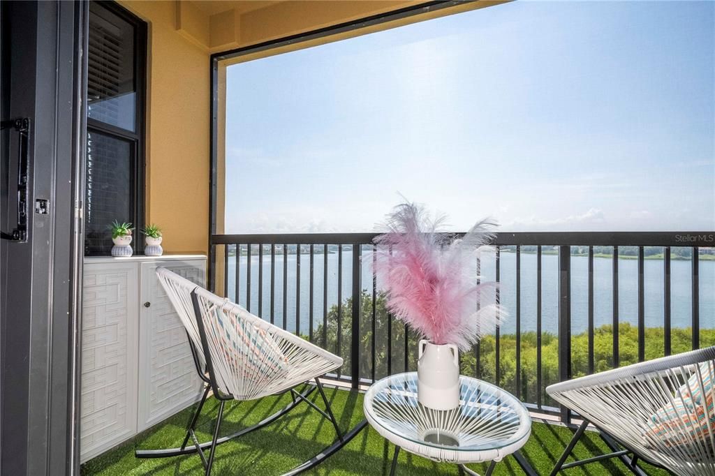 For Sale: $450,000 (3 beds, 3 baths, 1568 Square Feet)