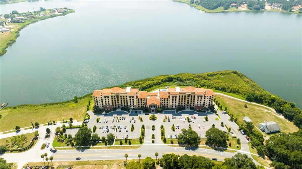 For Sale: $450,000 (3 beds, 3 baths, 1568 Square Feet)