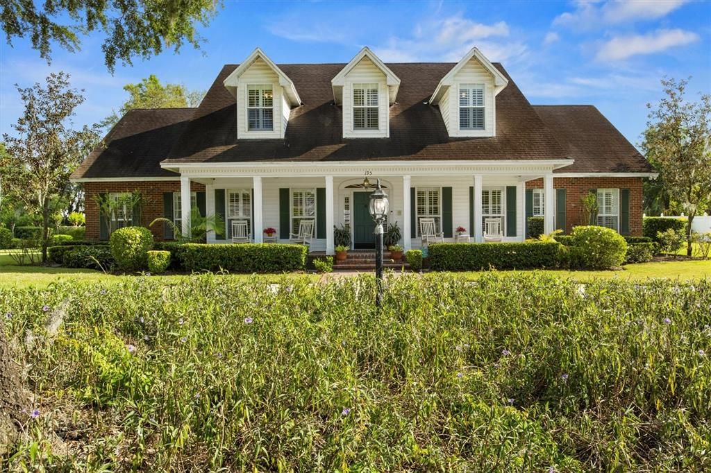 Welcome to 195 E. Conant Street, located in downtown Bartow.