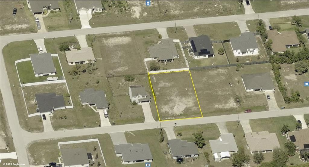 Vendido Recientemente: $42,000 (0.24 acres)