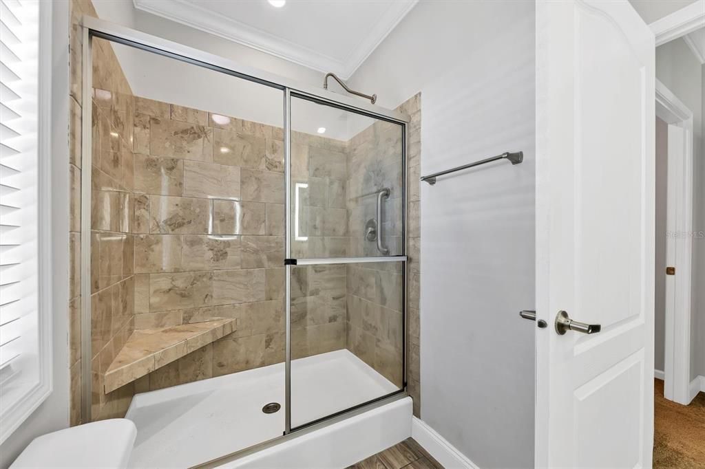 For Sale: $315,000 (2 beds, 2 baths, 1434 Square Feet)