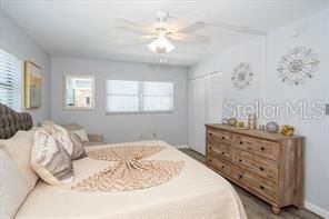 Под контрактом: $2,000 (2 спален, 2 ванн, 1030 Квадратных фут)