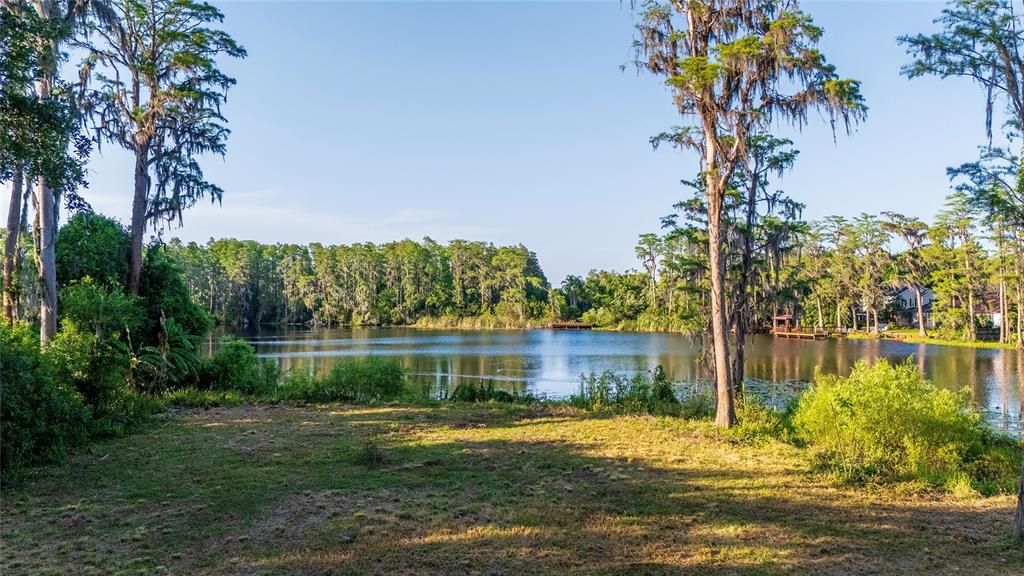 Под контрактом: $315,000 (1.01 acres)