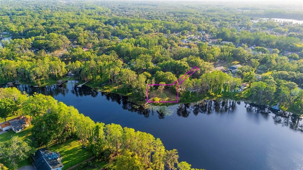 Под контрактом: $315,000 (1.01 acres)