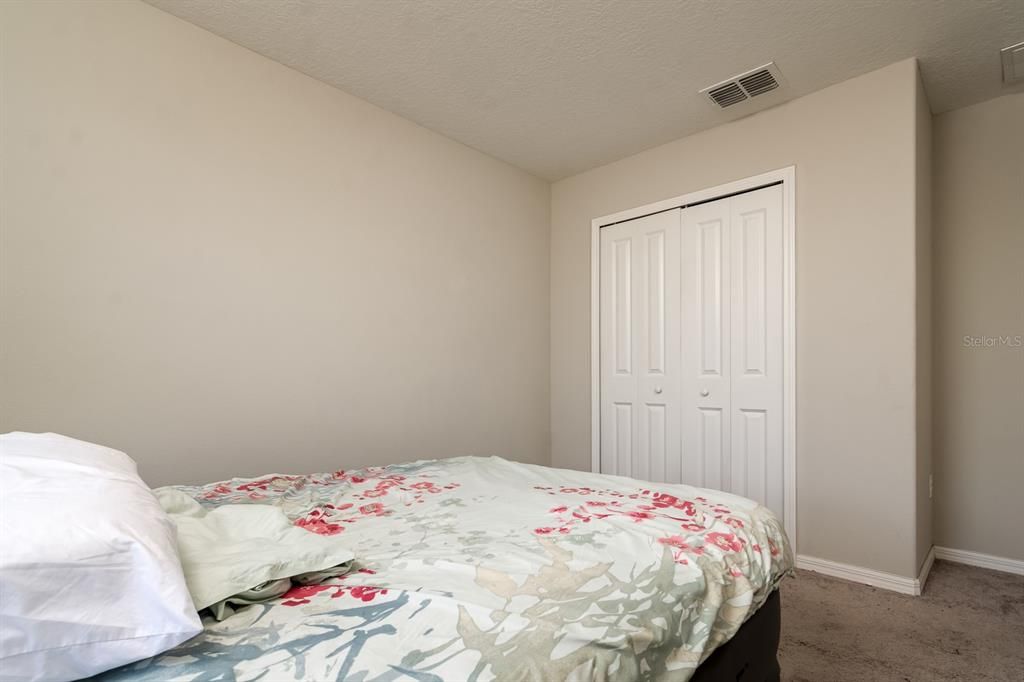 For Sale: $325,000 (4 beds, 2 baths, 2007 Square Feet)