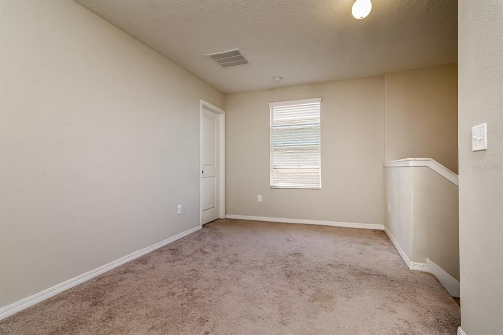 For Sale: $325,000 (4 beds, 2 baths, 2007 Square Feet)