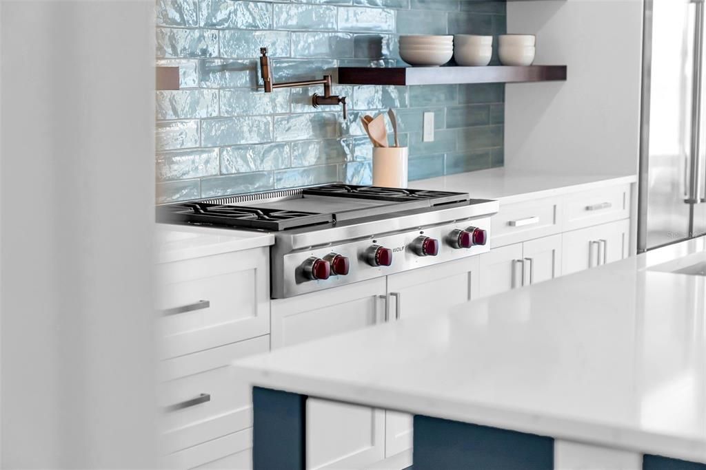 En Venta: $2,675,000 (4 camas, 4 baños, 5460 Pies cuadrados)