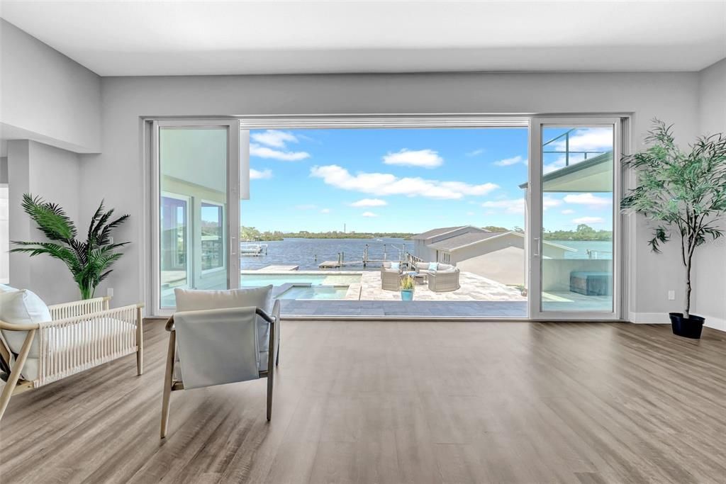 En Venta: $2,675,000 (4 camas, 4 baños, 5460 Pies cuadrados)