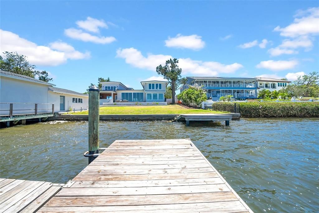 En Venta: $2,675,000 (4 camas, 4 baños, 5460 Pies cuadrados)