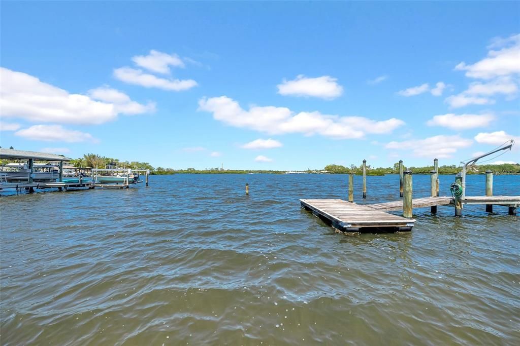 En Venta: $2,675,000 (4 camas, 4 baños, 5460 Pies cuadrados)