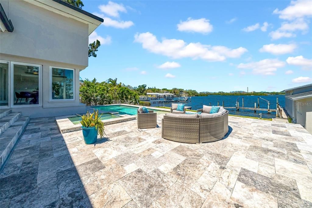 En Venta: $2,675,000 (4 camas, 4 baños, 5460 Pies cuadrados)