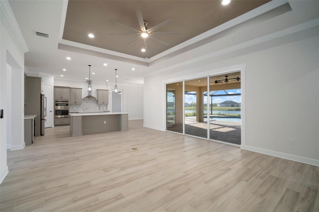 For Sale: $974,900 (4 beds, 2 baths, 3056 Square Feet)