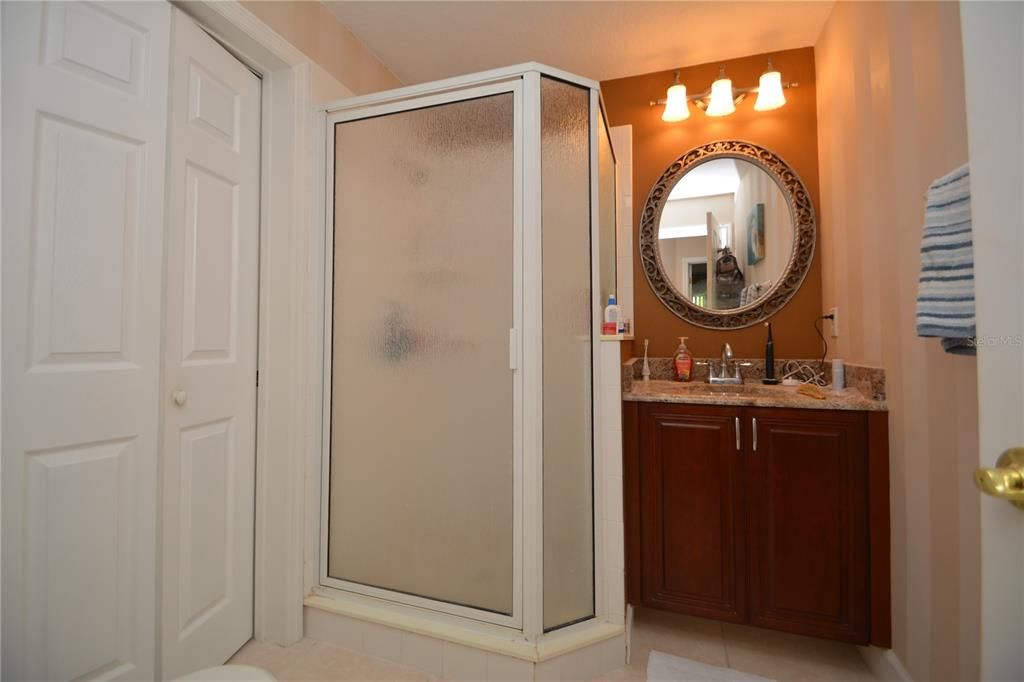 出租: $2,500 (2 贝兹, 2 浴室, 2115 平方英尺)