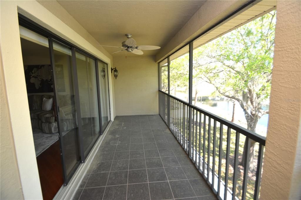 出租: $2,500 (2 贝兹, 2 浴室, 2115 平方英尺)