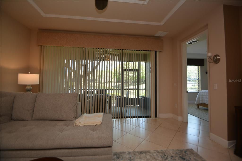 出租: $2,500 (2 贝兹, 2 浴室, 2115 平方英尺)