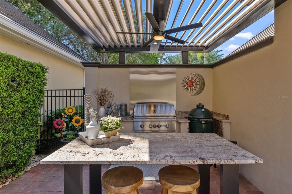 For Sale: $2,100,000 (4 beds, 4 baths, 4100 Square Feet)