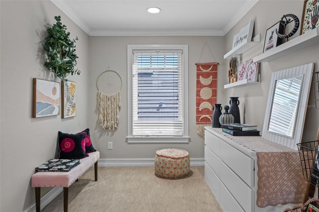 For Sale: $2,100,000 (4 beds, 4 baths, 4100 Square Feet)