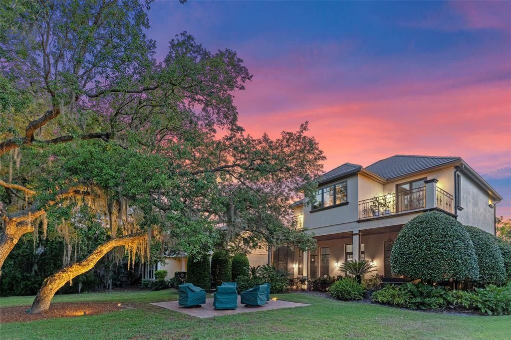 For Sale: $2,100,000 (4 beds, 4 baths, 4100 Square Feet)