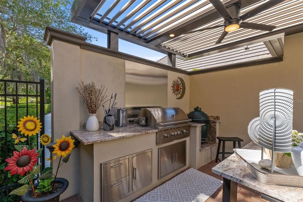 For Sale: $2,100,000 (4 beds, 4 baths, 4100 Square Feet)