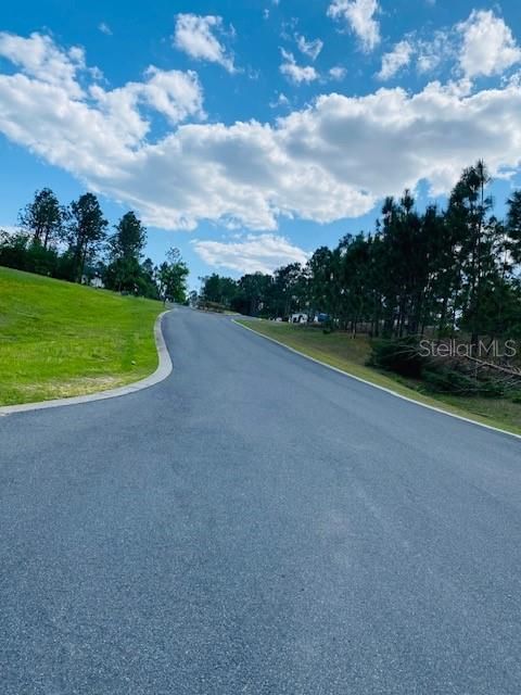 待售: $279,000 (2.01 acres)