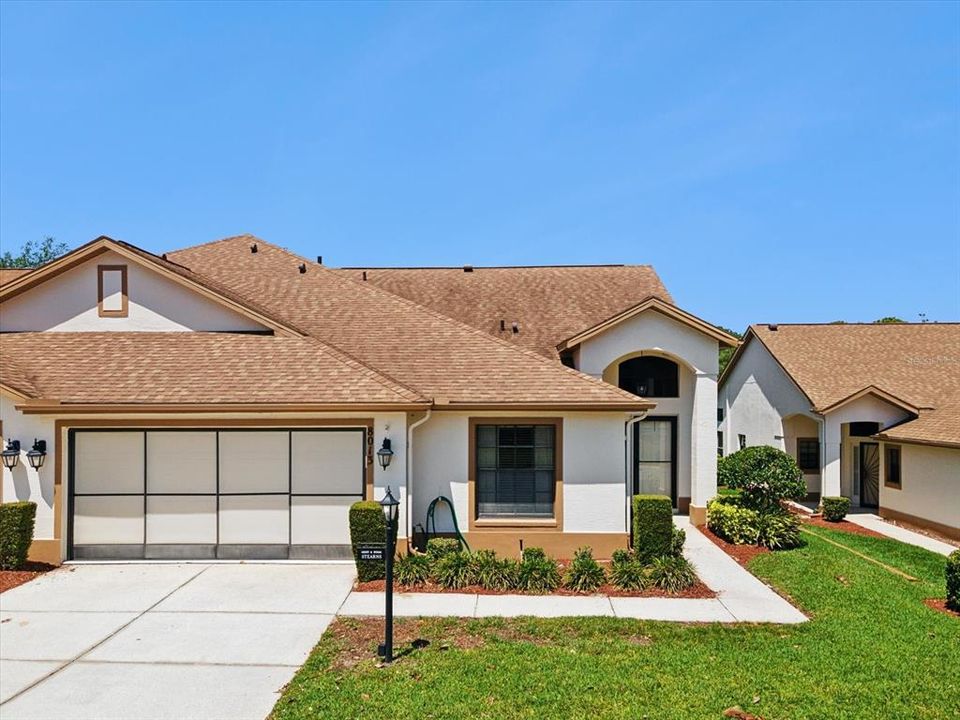 Recently Sold: $334,500 (2 beds, 2 baths, 1864 Square Feet)