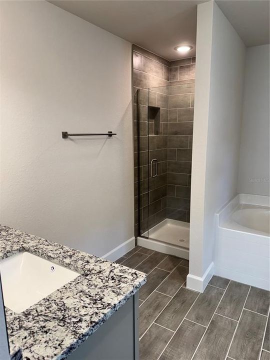 En Venta: $334,282 (3 camas, 2 baños, 2010 Pies cuadrados)