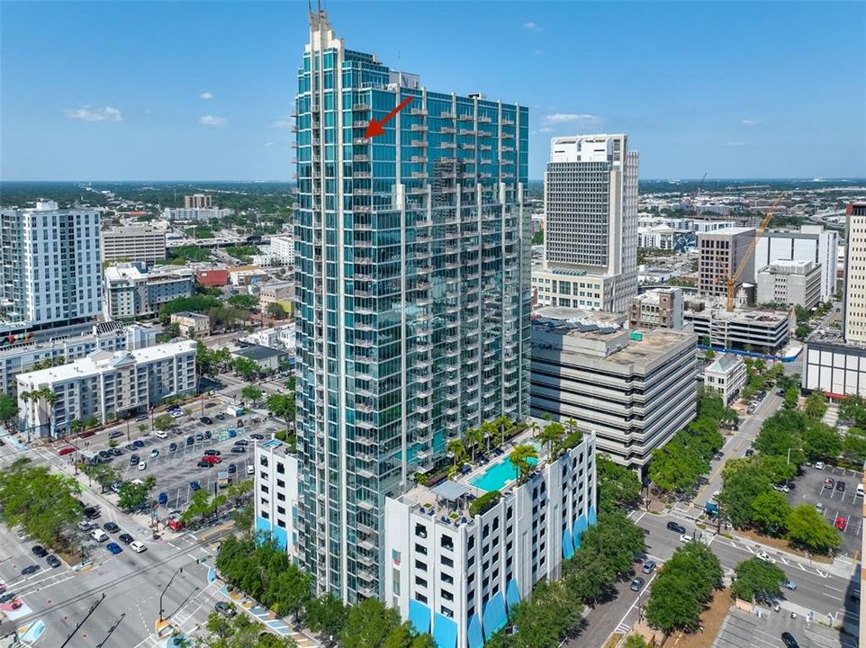 Recently Sold: $1,065,000 (2 beds, 2 baths, 1198 Square Feet)