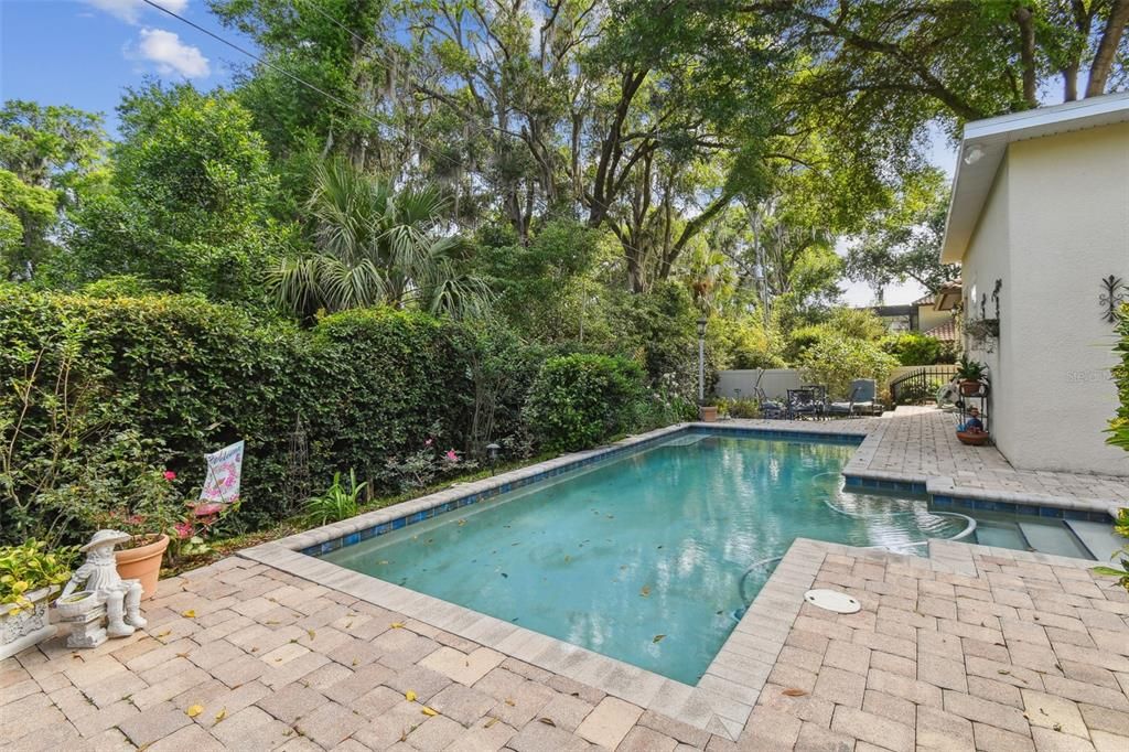 For Sale: $1,419,000 (5 beds, 4 baths, 4566 Square Feet)