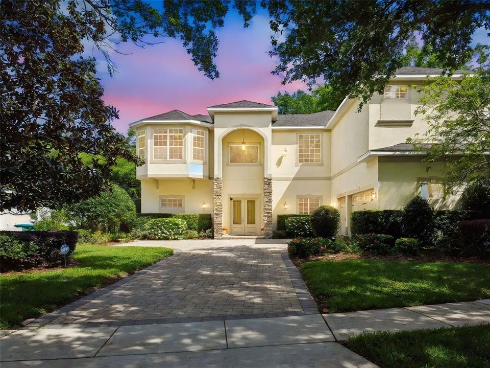 For Sale: $1,419,000 (5 beds, 4 baths, 4566 Square Feet)