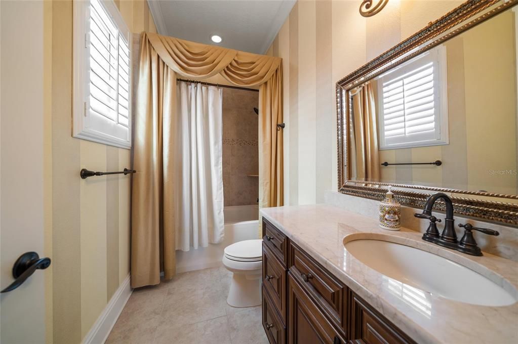 For Sale: $2,599,000 (4 beds, 5 baths, 5856 Square Feet)