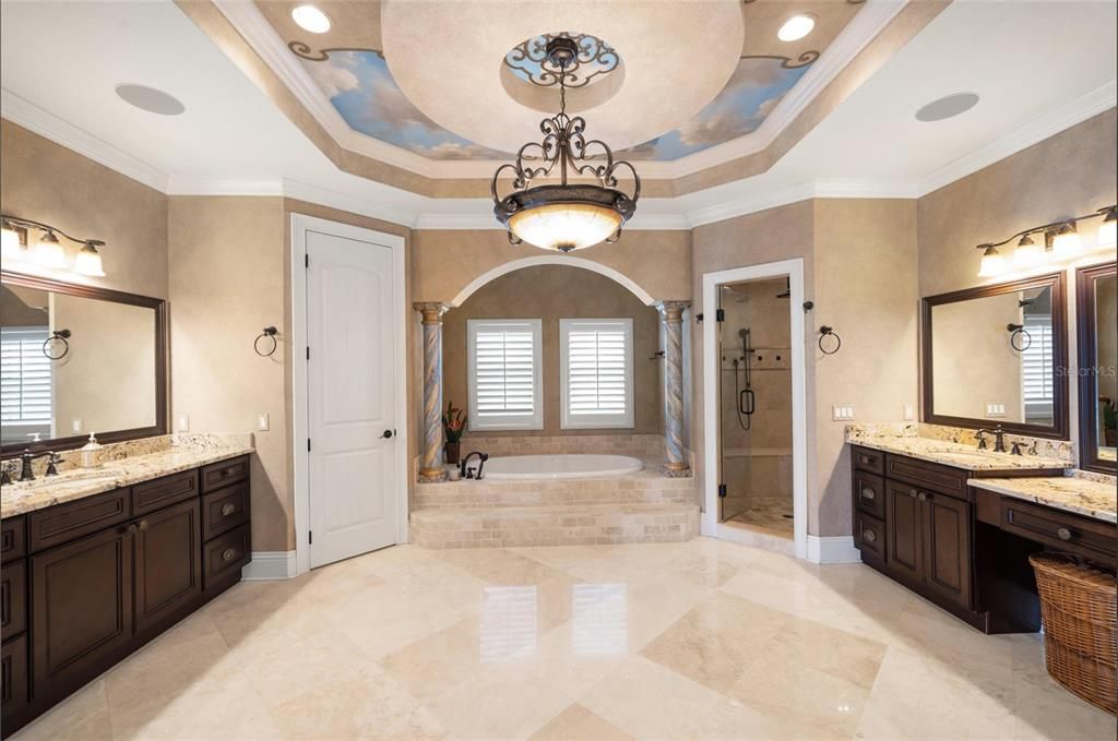 For Sale: $2,599,000 (4 beds, 5 baths, 5856 Square Feet)