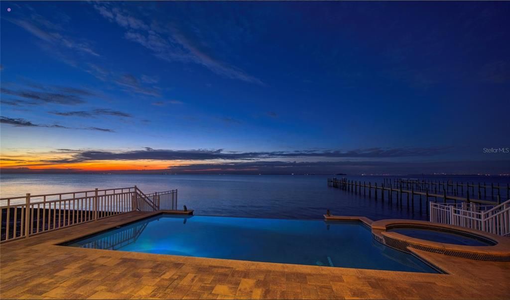 For Sale: $2,599,000 (4 beds, 5 baths, 5856 Square Feet)