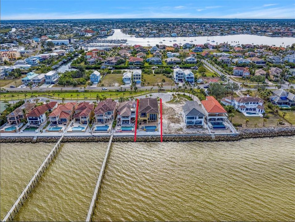 For Sale: $2,599,000 (4 beds, 5 baths, 5856 Square Feet)